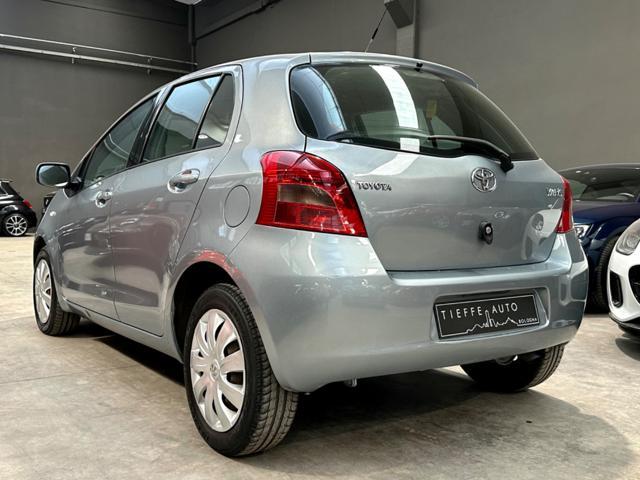 TOYOTA Yaris 1.3 5 porte Sol