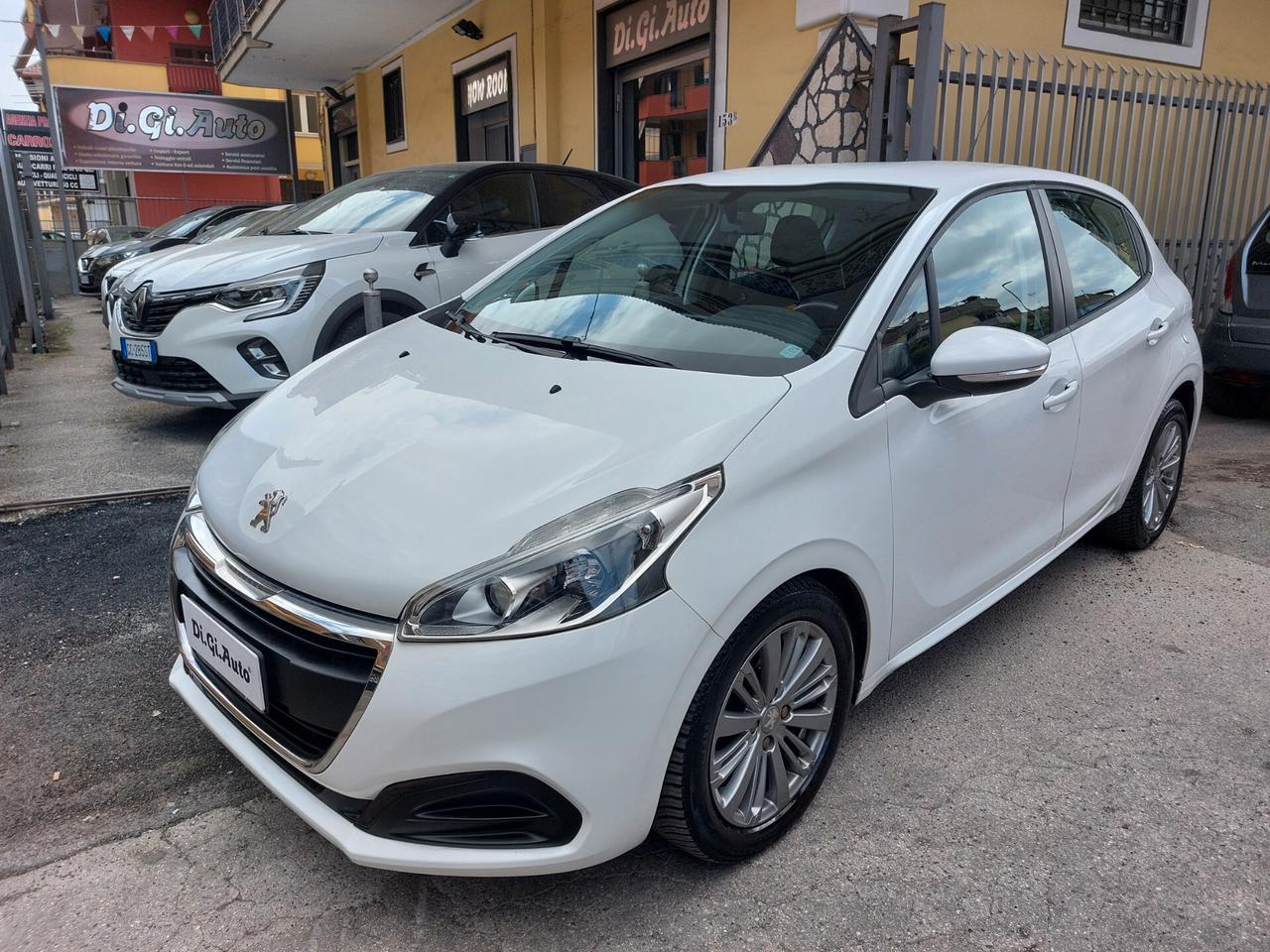 Peugeot 208 1.2 Gpl 82 Cv 5p Allure