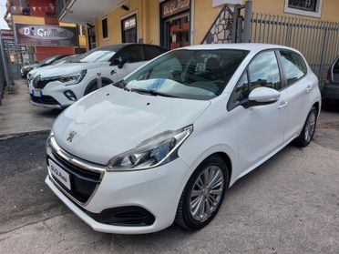 Peugeot 208 1.2 Gpl 82 Cv 5p Allure