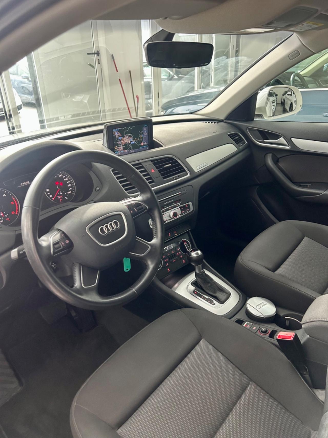 Audi Q3 2.0 TDI 184 CV S tronic quattro FINANZIABILE