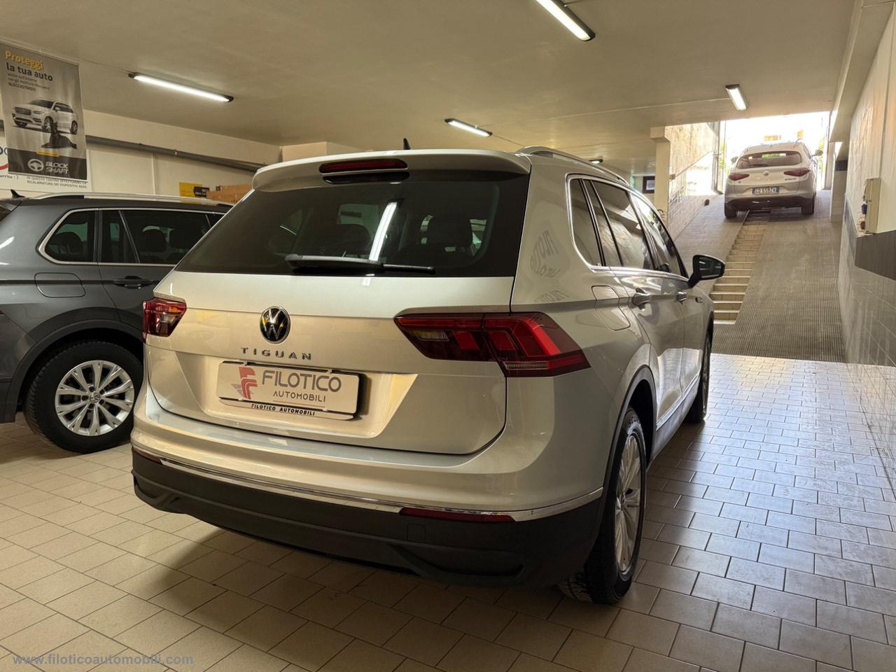VOLKSWAGEN Tiguan 2.0 TDI 150CV SCR DSG Life KM 66236 - FARI FULL LED