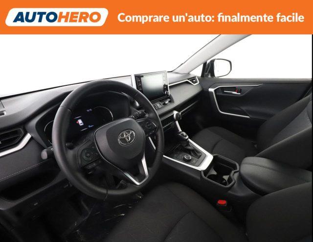 TOYOTA RAV 4 MY23 RAV4 2.5 HV (222CV) E-CVT AWD-i Business