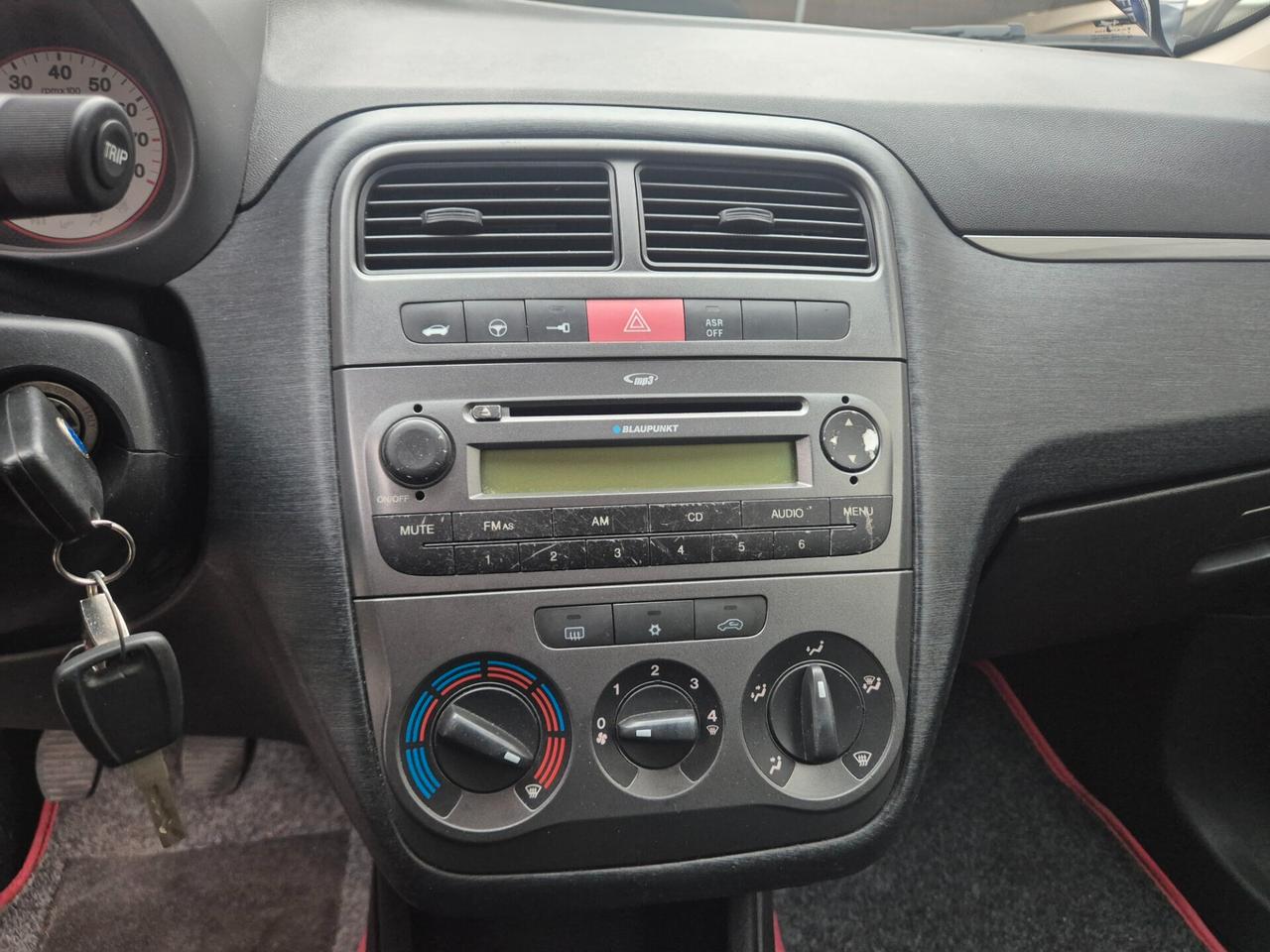 Fiat Grande Punto 1.4 BENZ SPORT NUOVISSIMA 118000KM