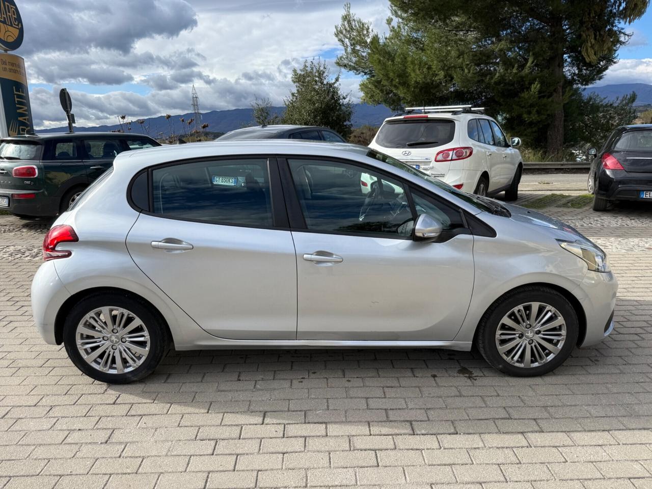 Peugeot 208 neopatentati