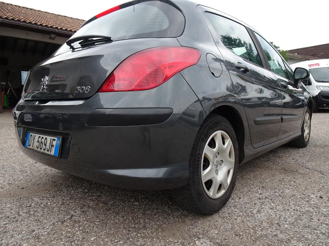 Peugeot 308 1.6 HDi 90CV 5p. Tecno