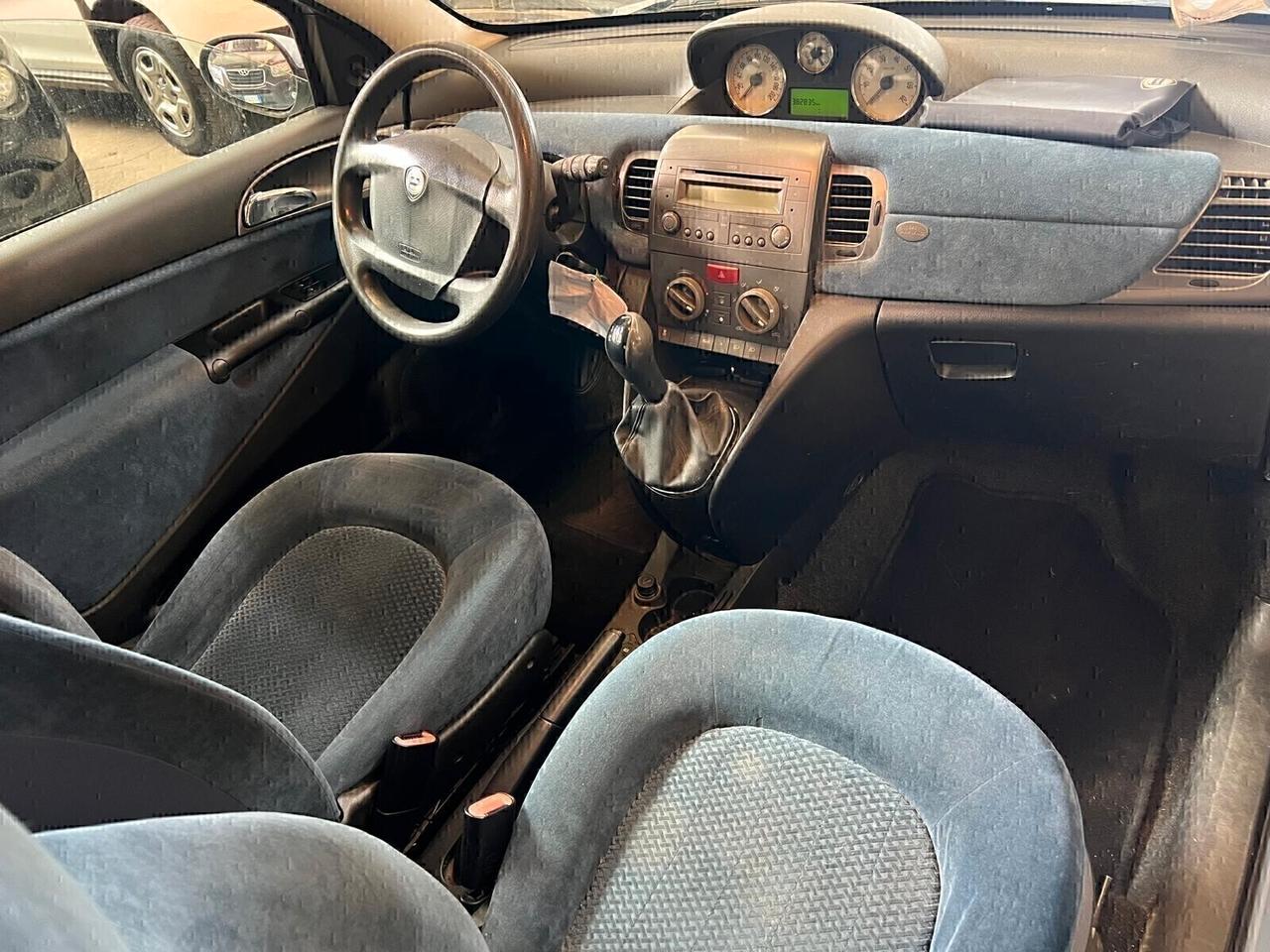 Lancia Ypsilon 1.3 Multijet -2008-NEOP.