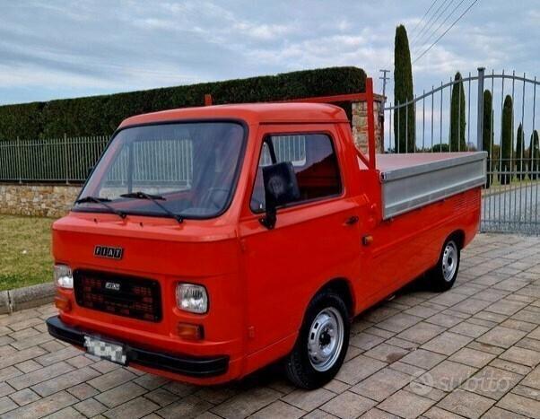Fiat 900 coriasco cassonato