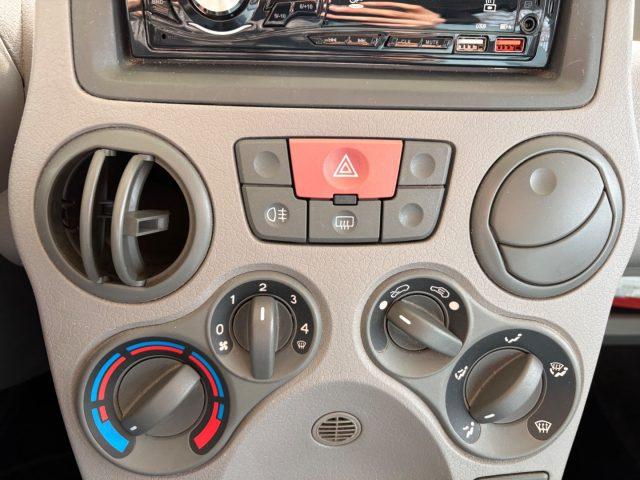 FIAT Panda 1.1 Actual OK NEOPATENTATI AUTORADIO BLUETHOOT