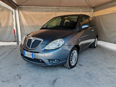 Lancia Ypsilon 1.3 Mjt 90 CV Platino