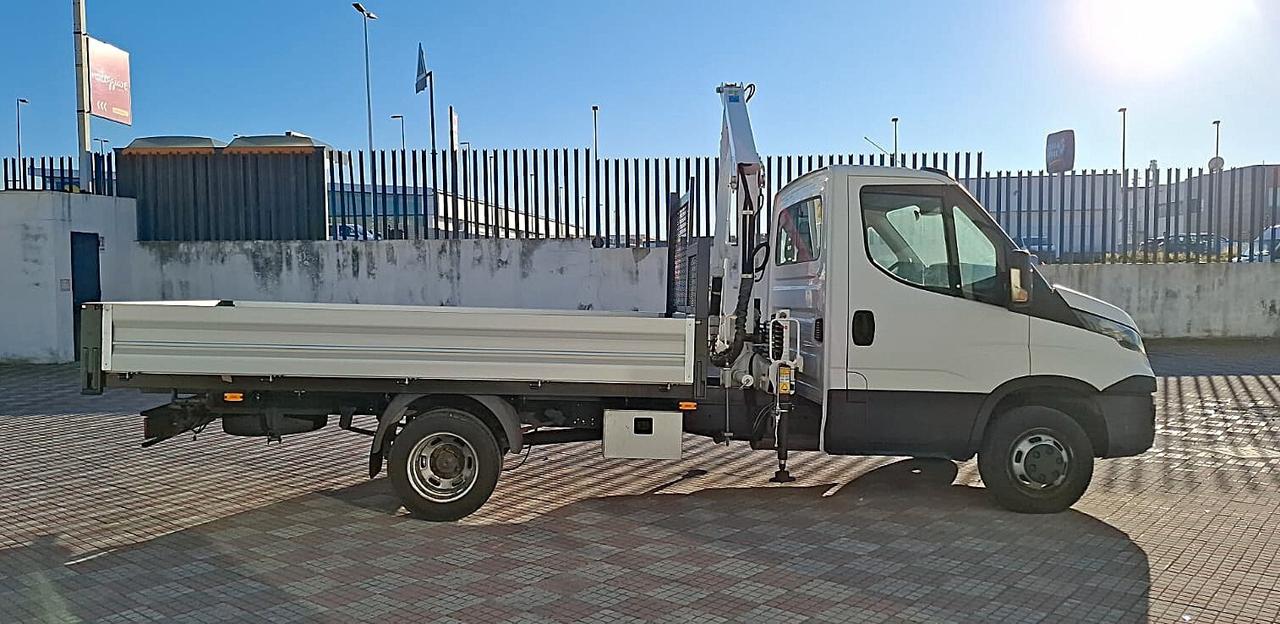 Iveco Daily Iveco Daily 35C13 2.3 CASSONE CON GRU BONFIGLIOLI