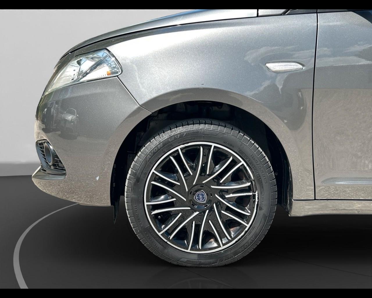 LANCIA Ypsilon III 2015 - Ypsilon 1.2 Gold s&s 69cv my19