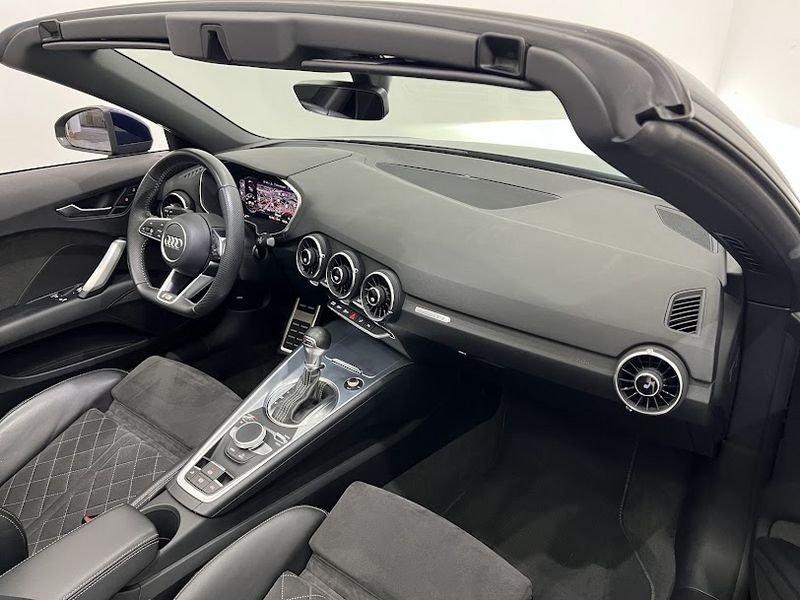 Audi TT 45 TFSI S tronic S LINE