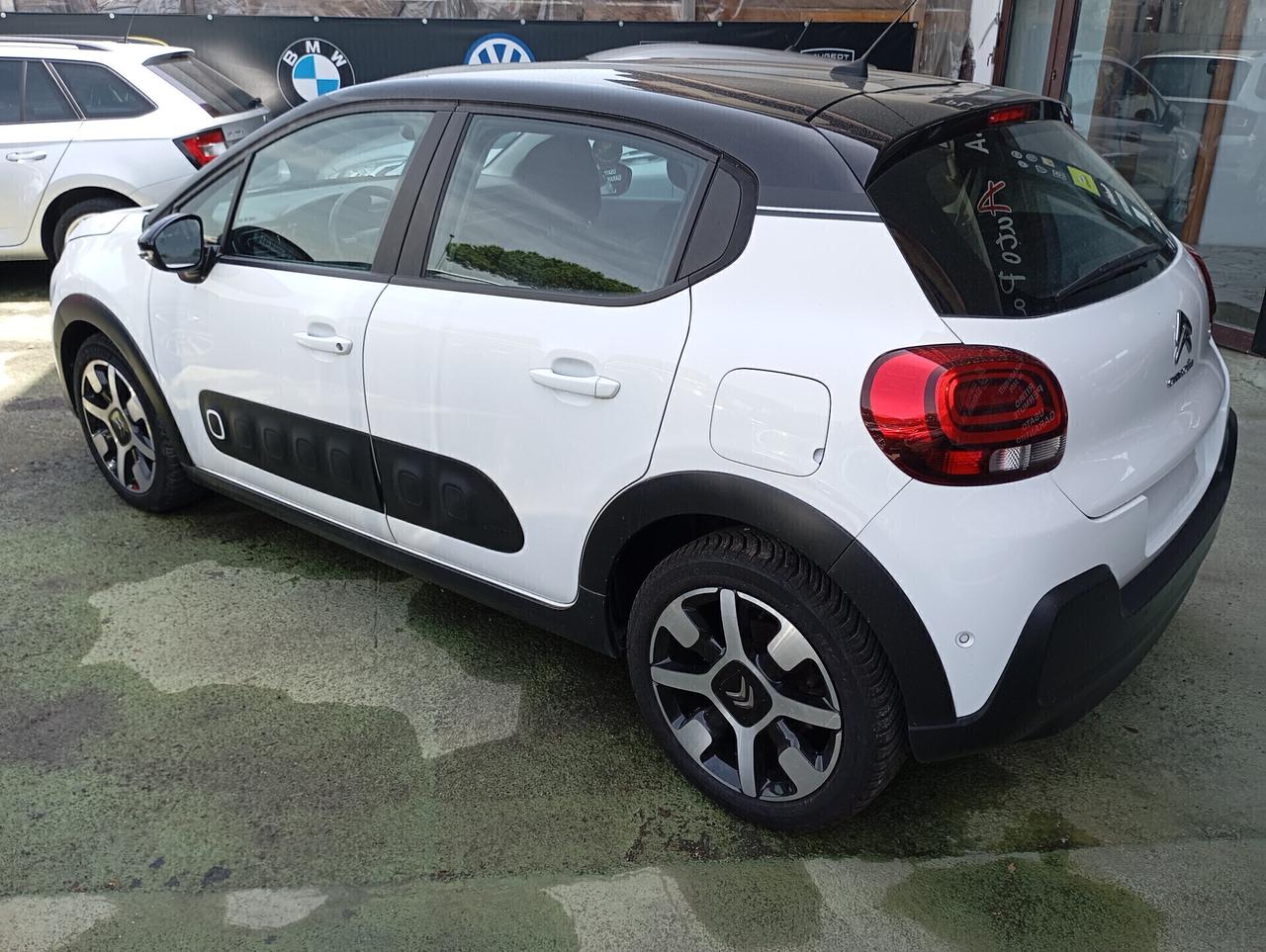 Citroen C3 1.2 PureTech 110CV Shine Aut.