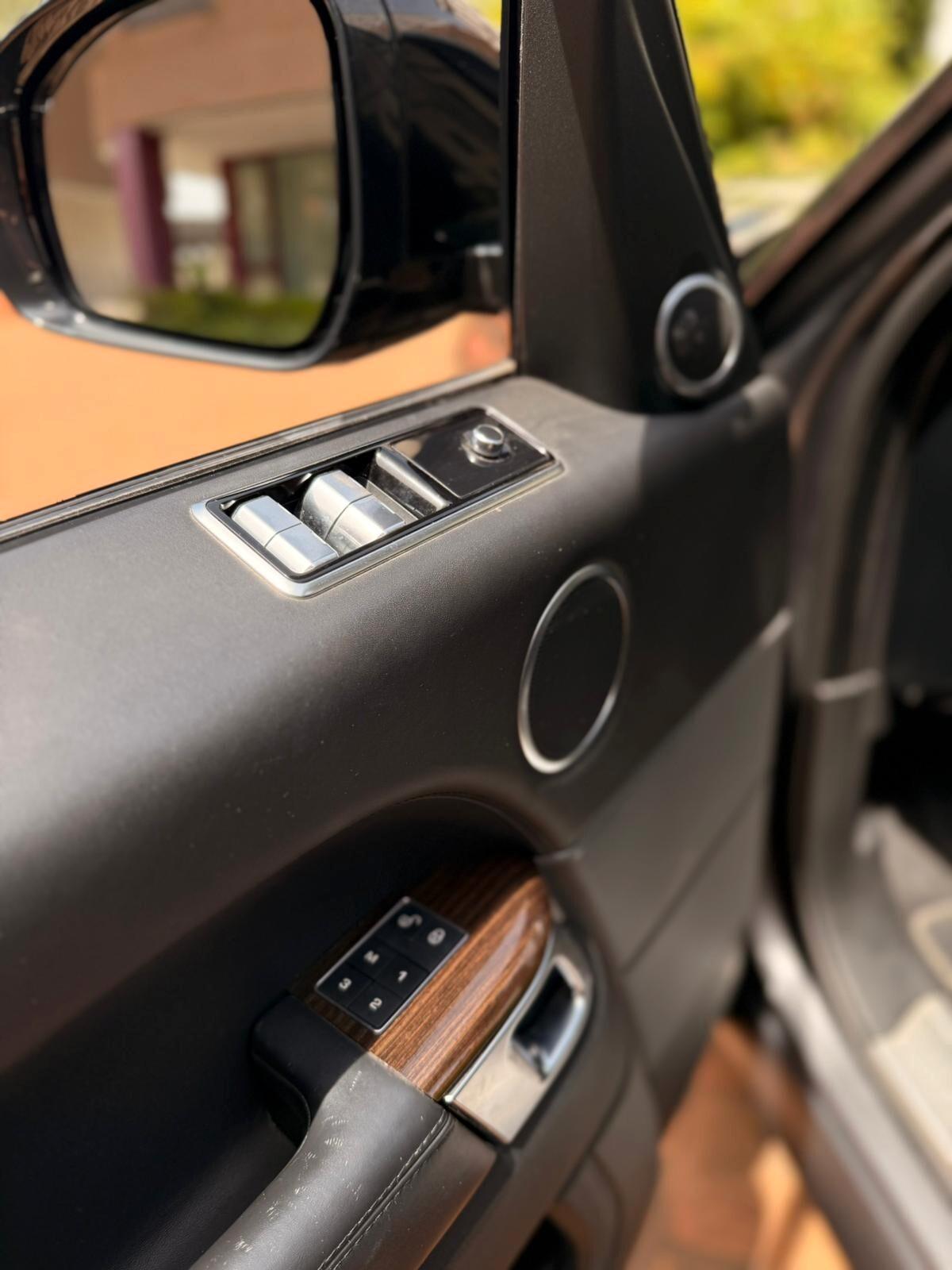 Land Rover Range Sport 3.0 SDV6 SE