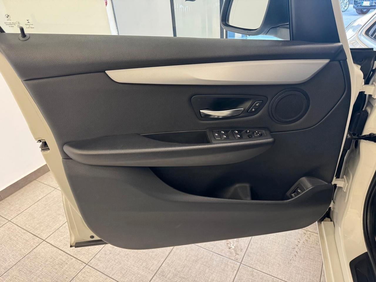 Bmw 218D 2.0 auto. 150cv