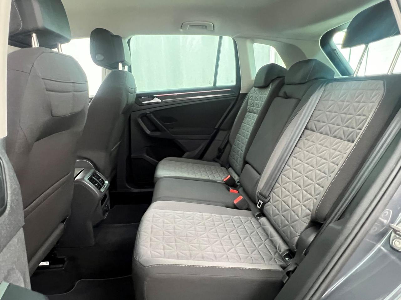 VOLKSWAGEN Tiguan II 2021 Tiguan 2.0 tdi Life 150cv dsg