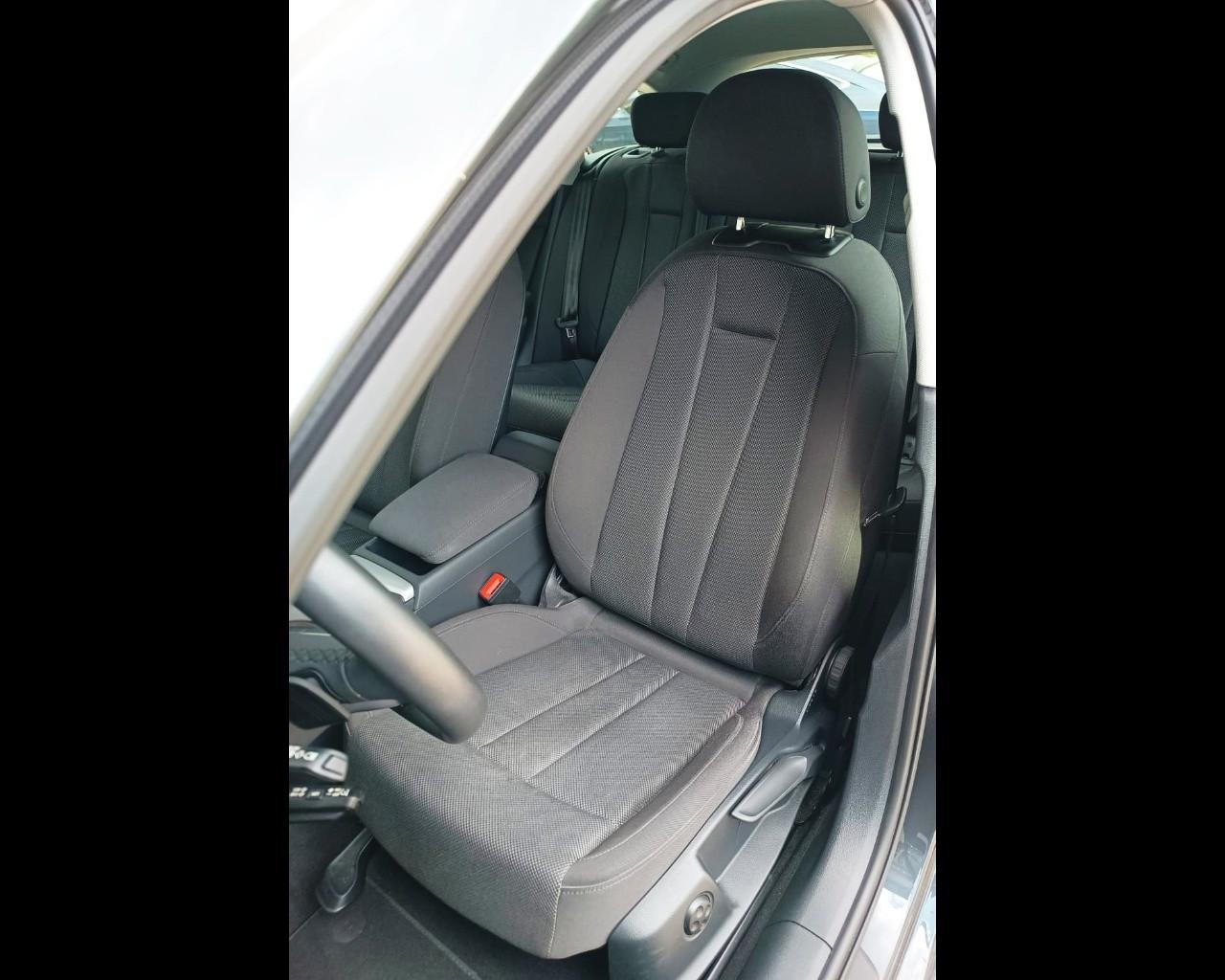 AUDI A4 AVANT 35 TDI MHEV S-TRONIC BUSINESS ADVANCED