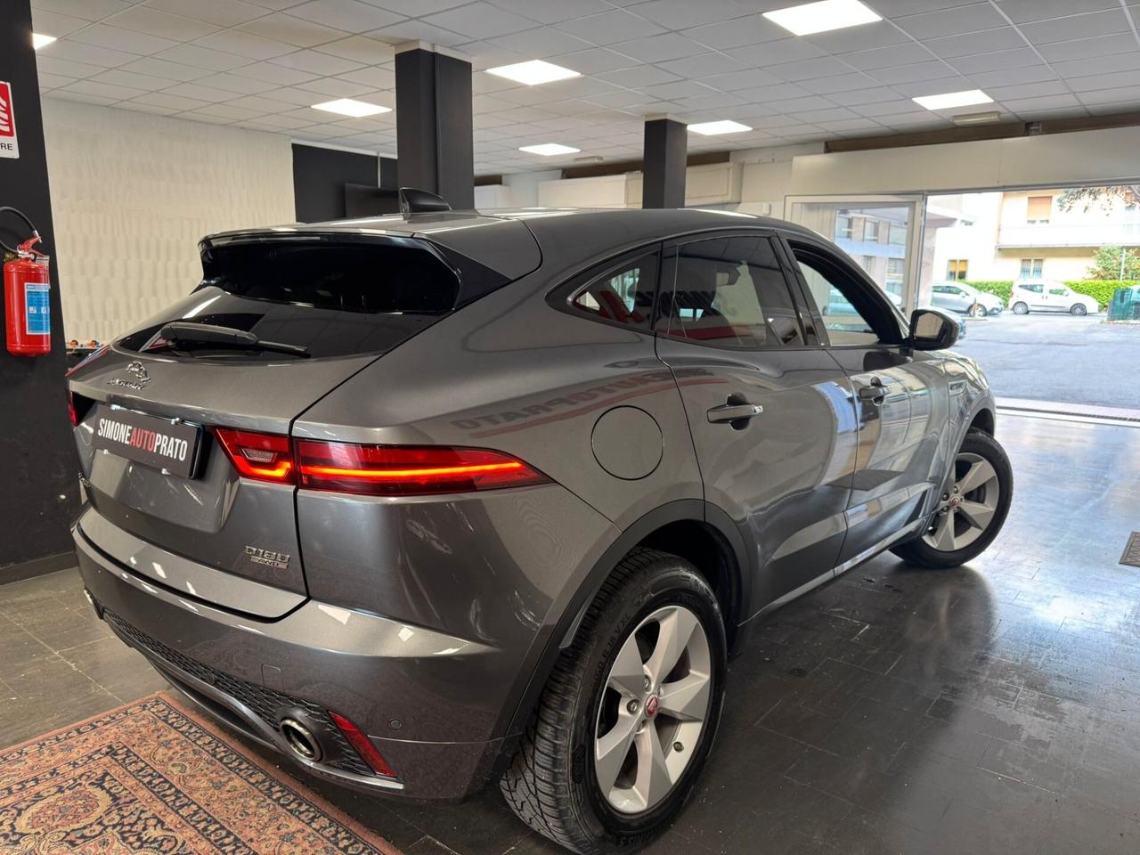 Jaguar E-Pace 2.0D 180 CV AWD R-Dynamic S
