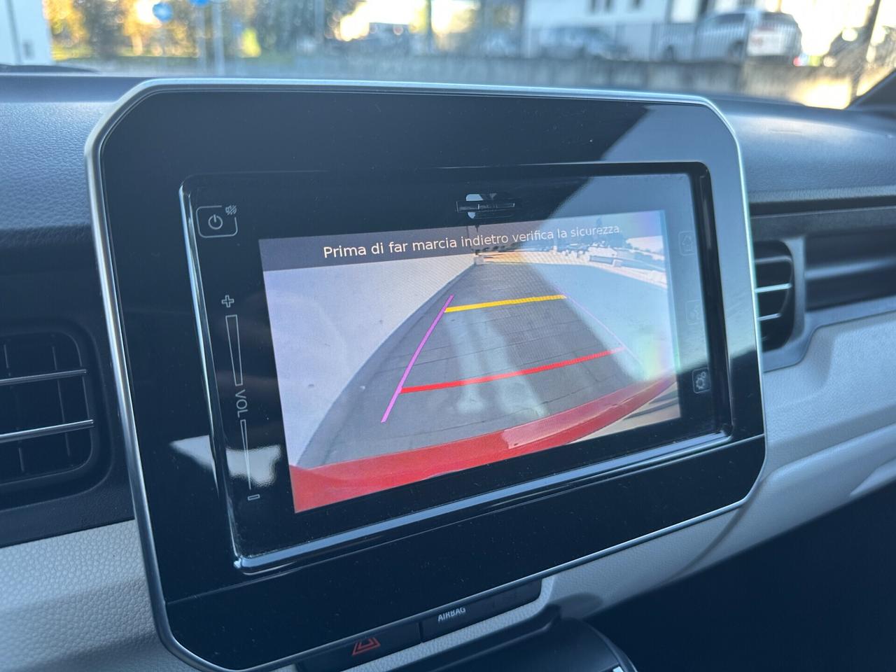 Suzuki Ignis 1.2 Dualjet iTop AGS Automatica