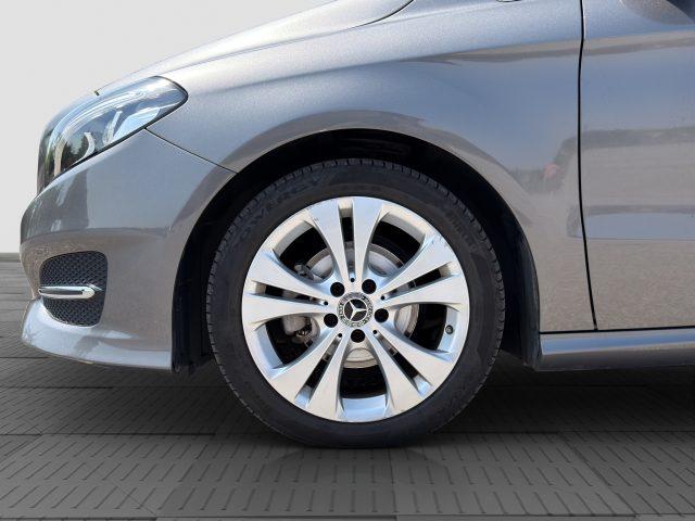 MERCEDES-BENZ CLA sse B B 180 d Automatic Sport