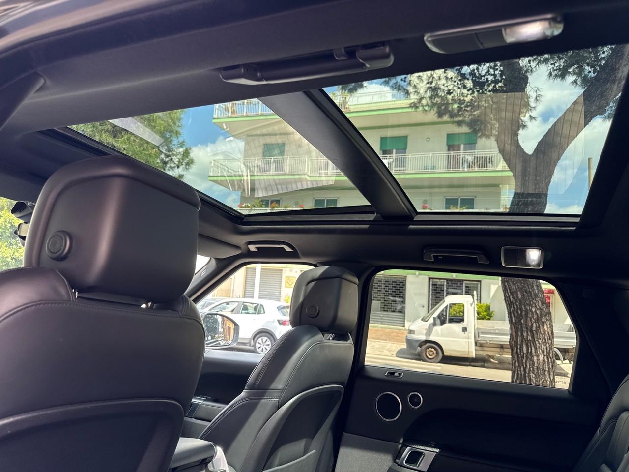 Land Rover Range Sport 3.0D l6 300 CV HSE Dynamic