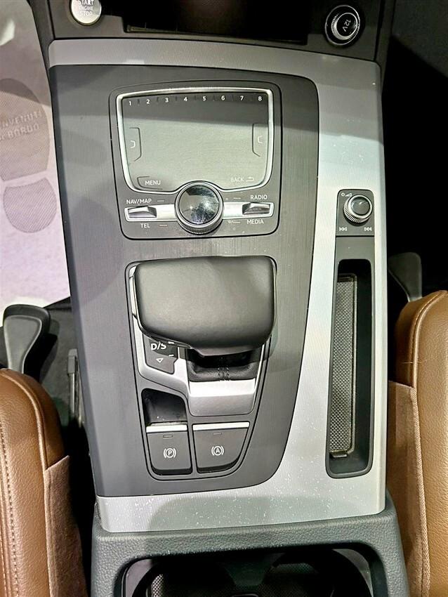 Audi Q5 40 TDI quattro S tronic Business