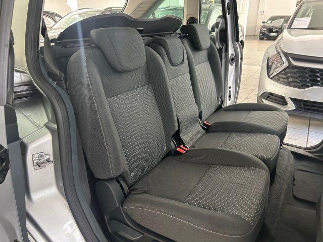 FORD C-Max 1.6 TDCi 115CV Titanium - 7 POSTI