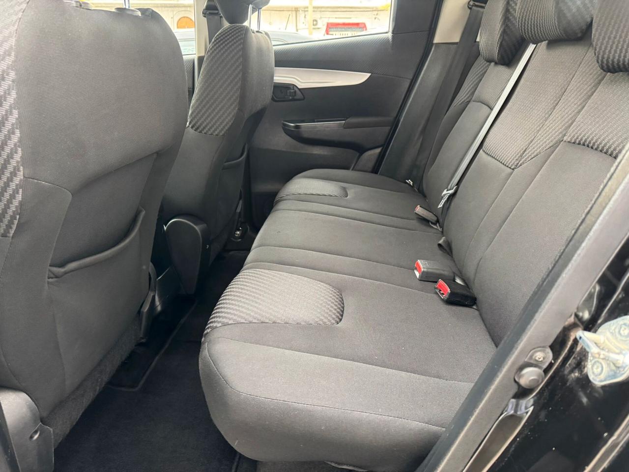 Mahindra KUV100 1.2 VVT K6+ 90 MILA KM