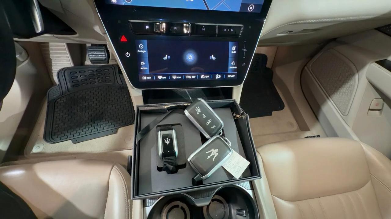 Maserati Grecale MHEV 300 CV AWD GT
