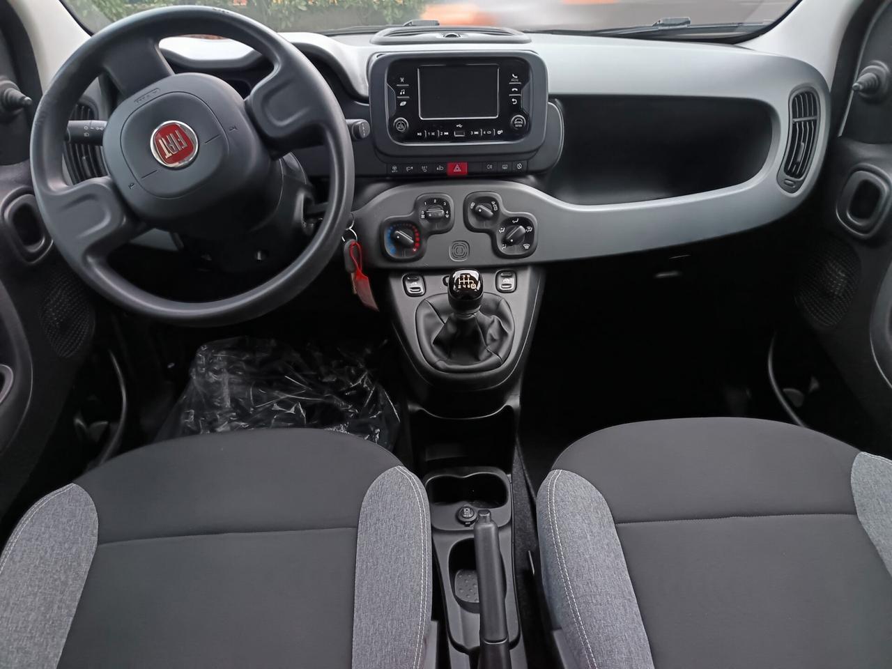 Fiat Panda 1.0 FireFly S&S Hybrid Red