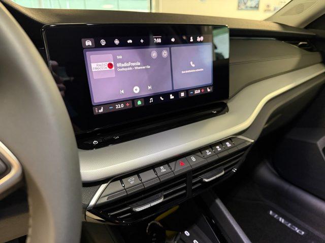 SKODA Octavia 2.0 TDI DSG Selection LED ACC DAB+ Smart Link