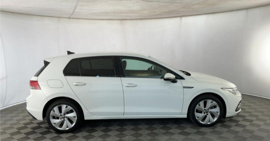 Volkswagen Golf 8 2.0 TDI SCR Style 116CV