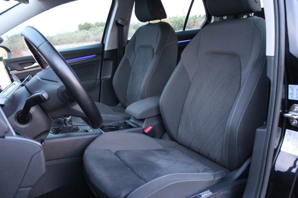 VOLKSWAGEN GOLF TDI 115cv *Barra LED centrale