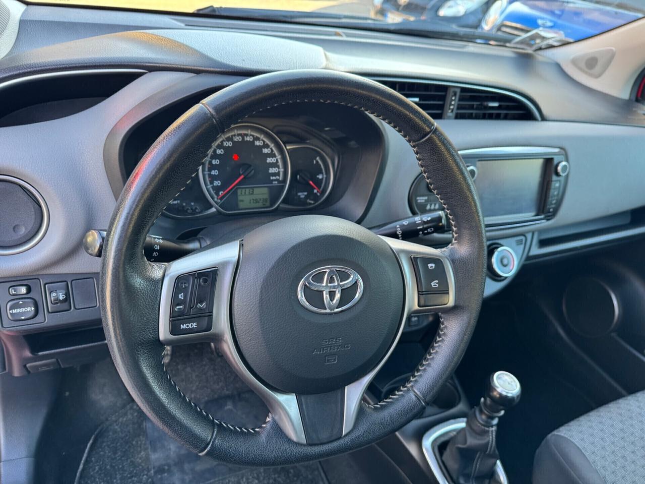 Toyota Yaris 1.3 5 porte Lounge OK NEOPATENTATI