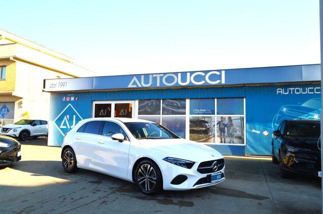 MERCEDES-BENZ A 180 d Automatic Business Extra Carplay