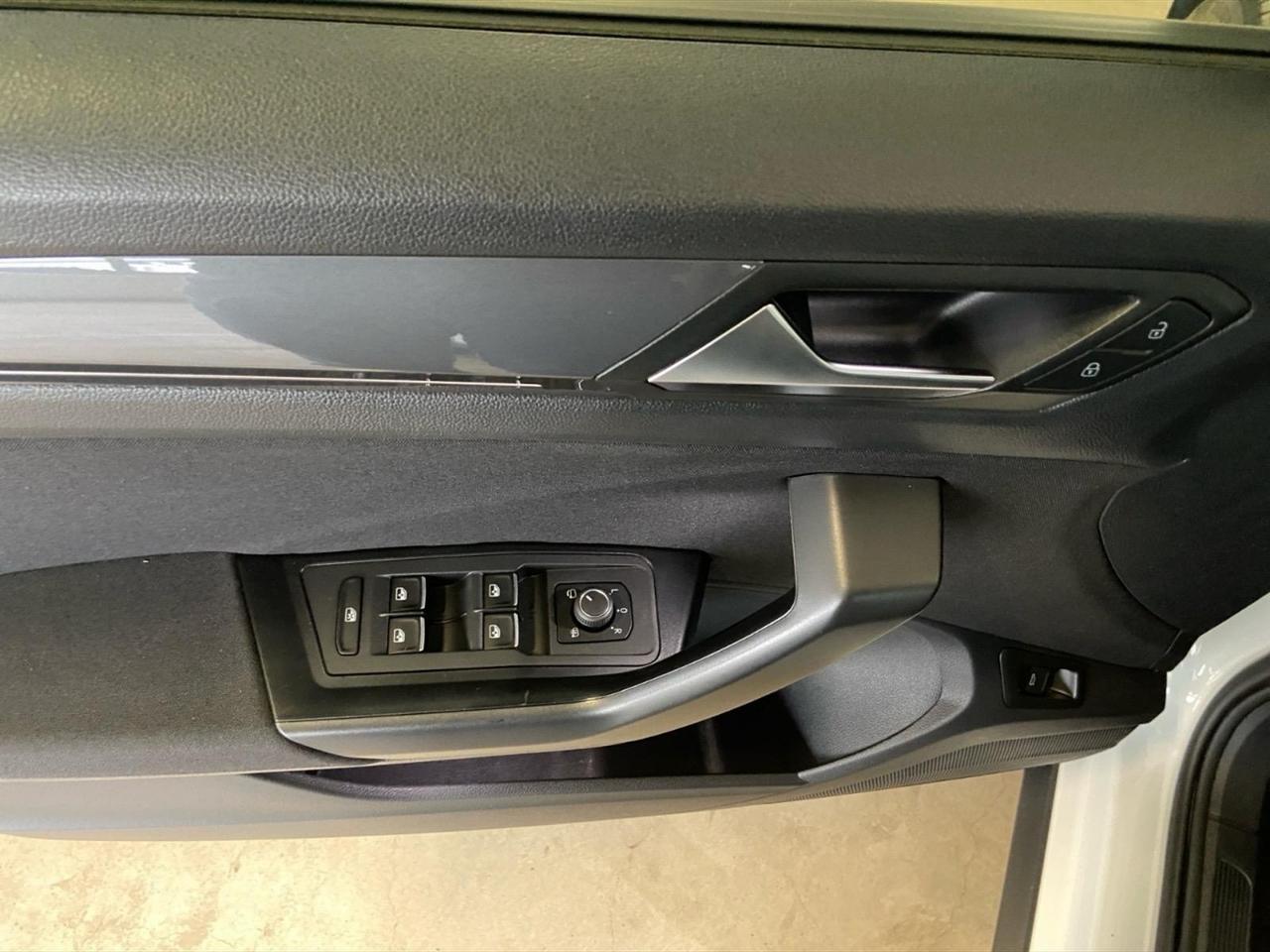 Volkswagen T-Roc 1.5 tsi advanced