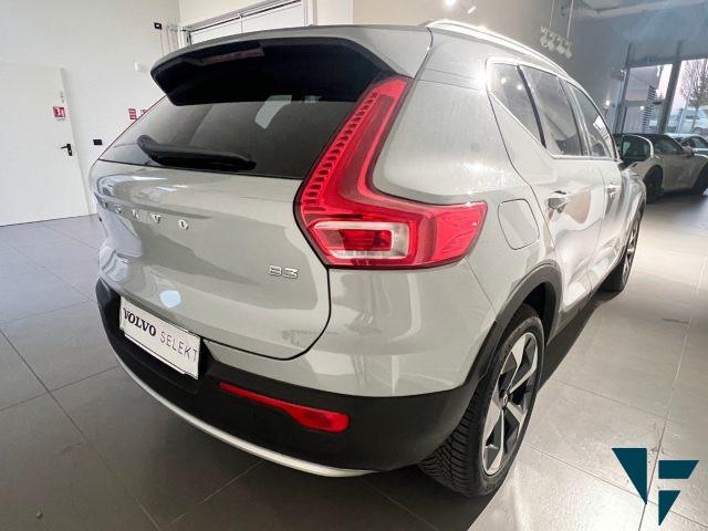 VOLVO XC40 B3 automatico Core