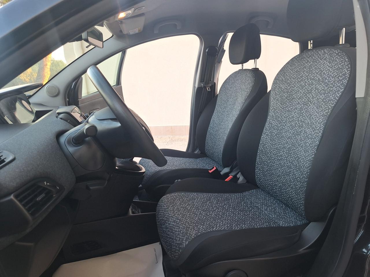 Lancia Ypsilon 1.0 Hybrid GOLD 2022