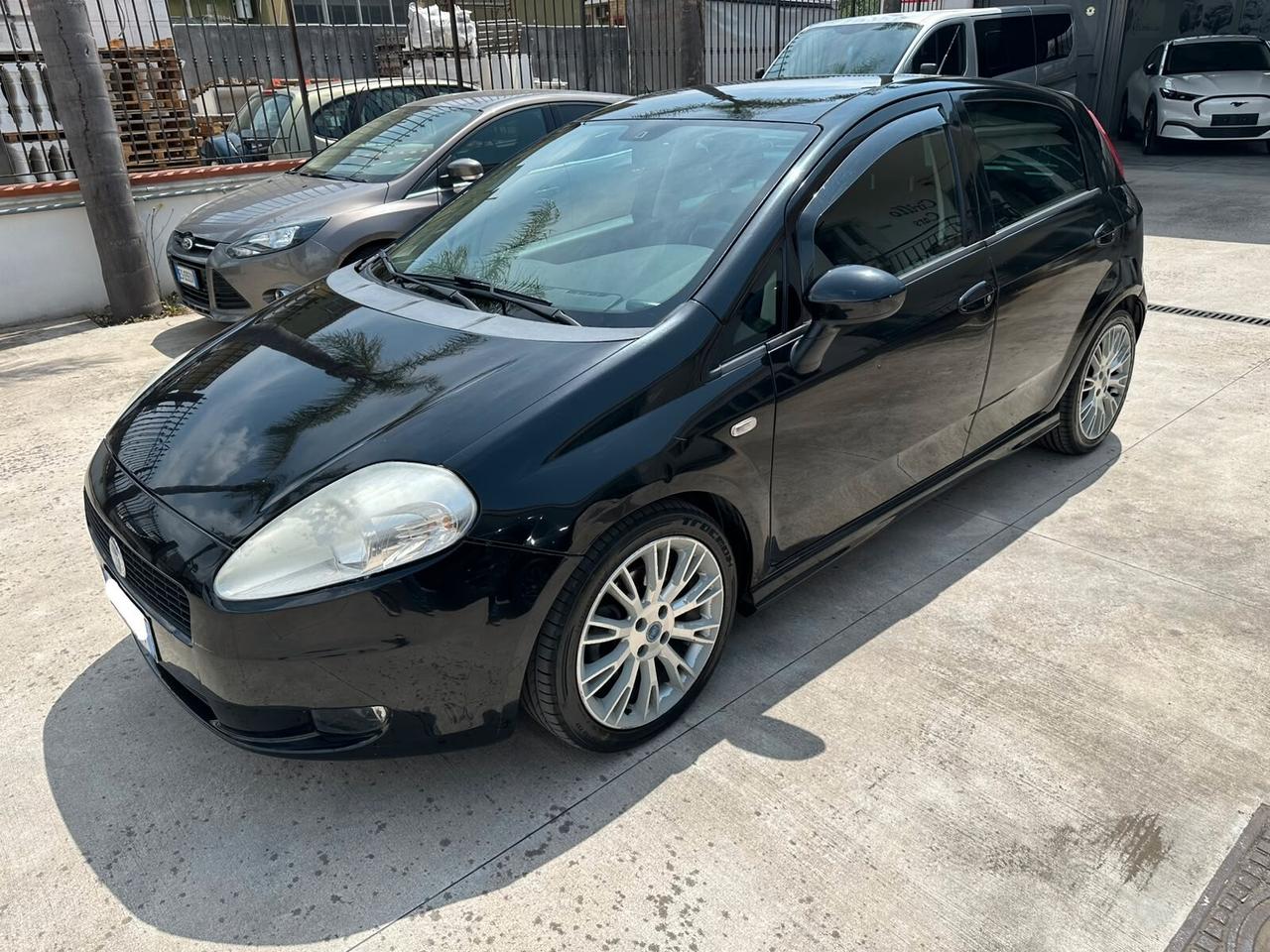 Fiat Grande Punto 1.3 MJT 90CV 5p