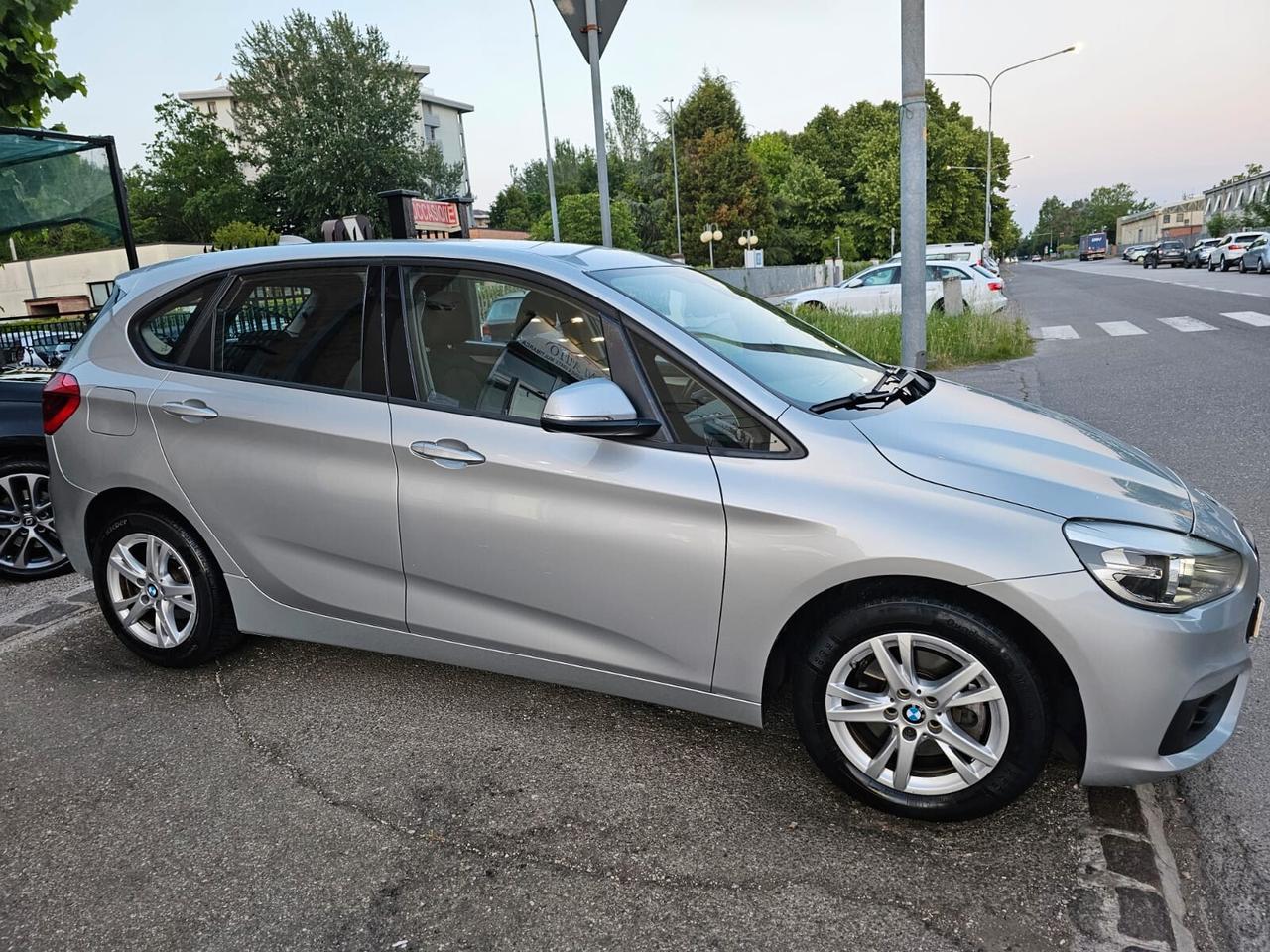Bmw 216d 115cv Active Tourer Advantage*Euro6*Unipro*