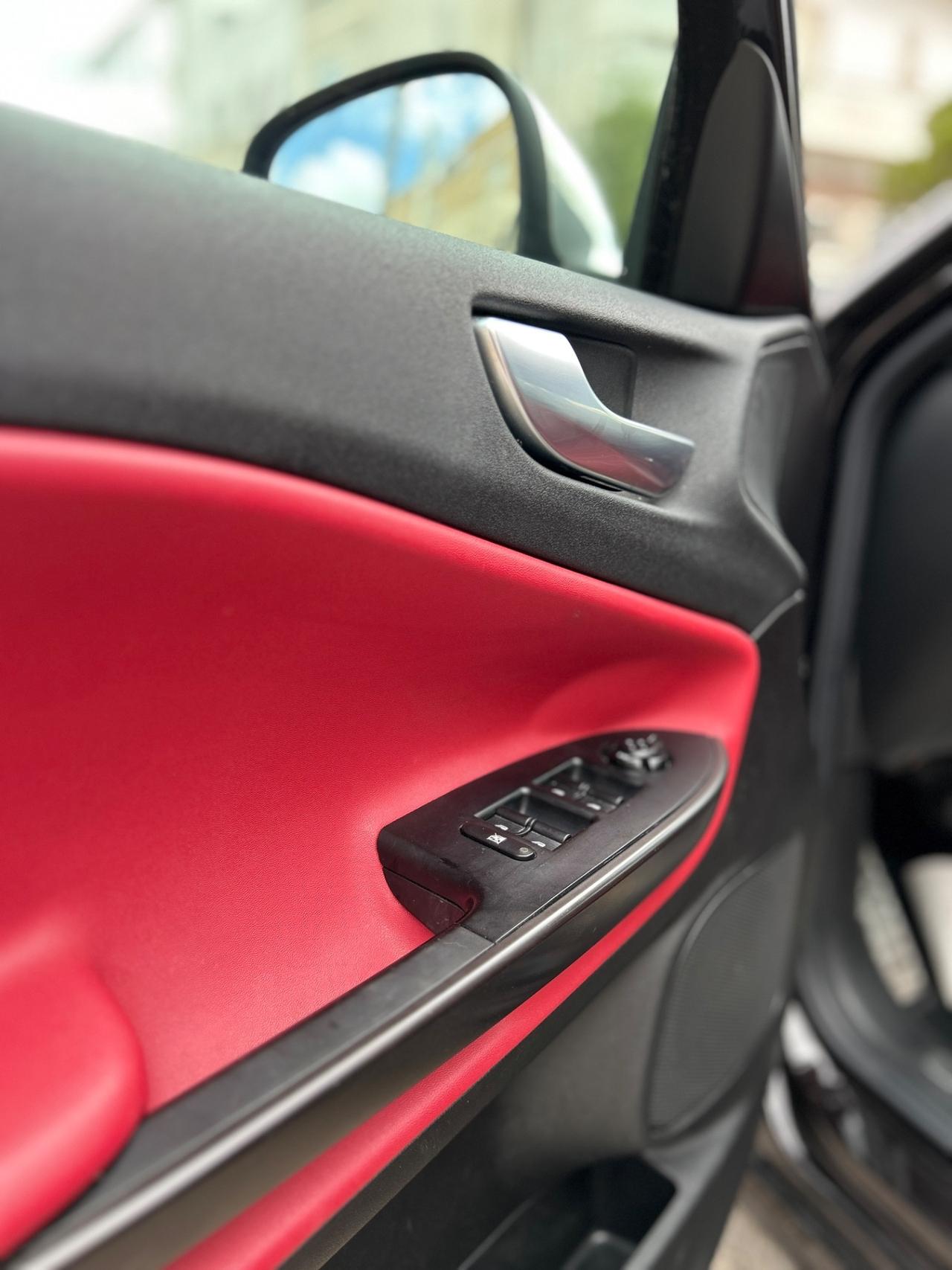 Alfa Romeo Giulietta 1.6 105 CV-2014-NAVI-PELLE TOTALE
