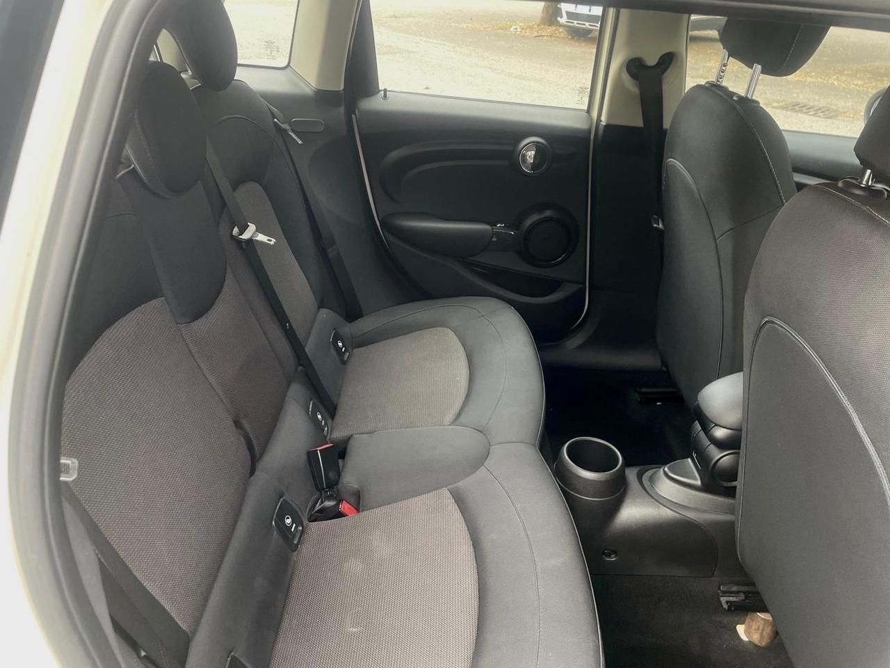 Mini 1.5 Cooper D Hype 5 P