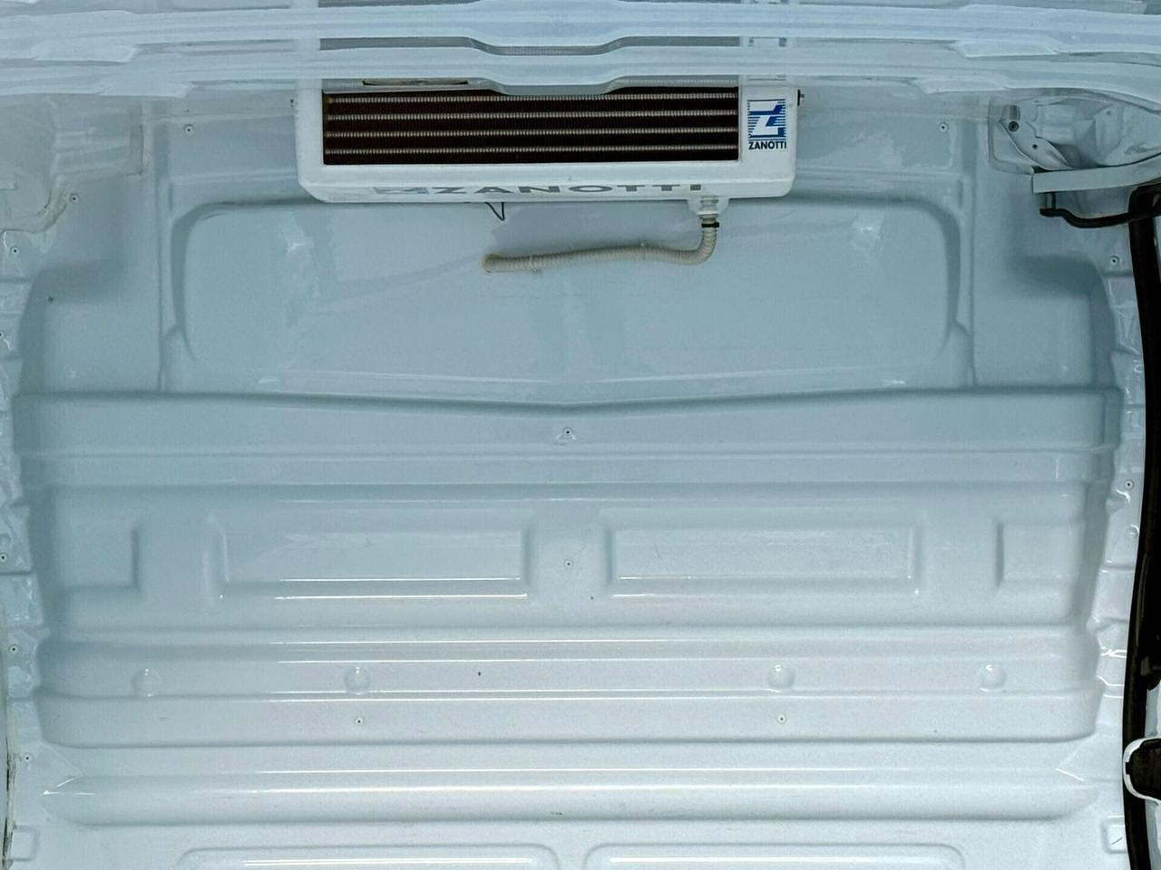 Renault Trafic 2.0d 120CV Furgone Ice COIBENTATO FRIGO