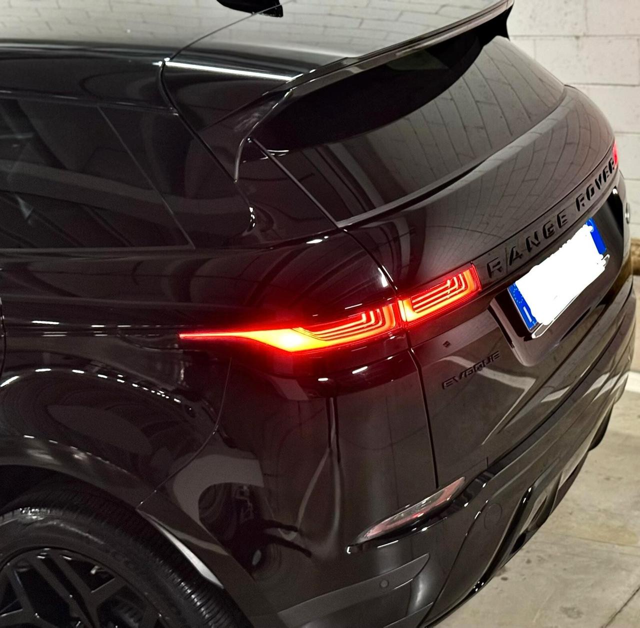 Land Rover Range Evoque 2.0D I4-L.Flw 150 CV AWD Auto R-Dynamic