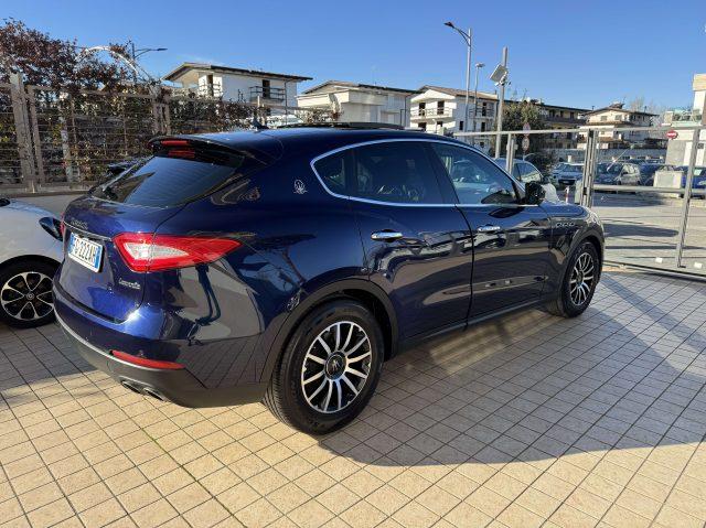MASERATI Levante 250 cv Tetto Uniproprietario