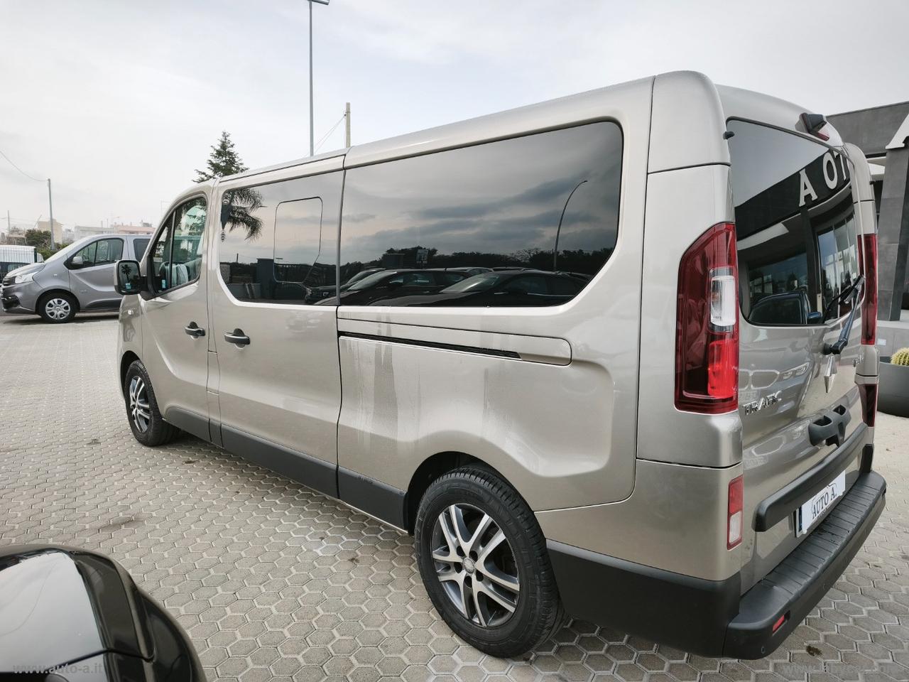 RENAULT TRAFIC T29 1.6 DCI 125CV INTENS 9 POSTI