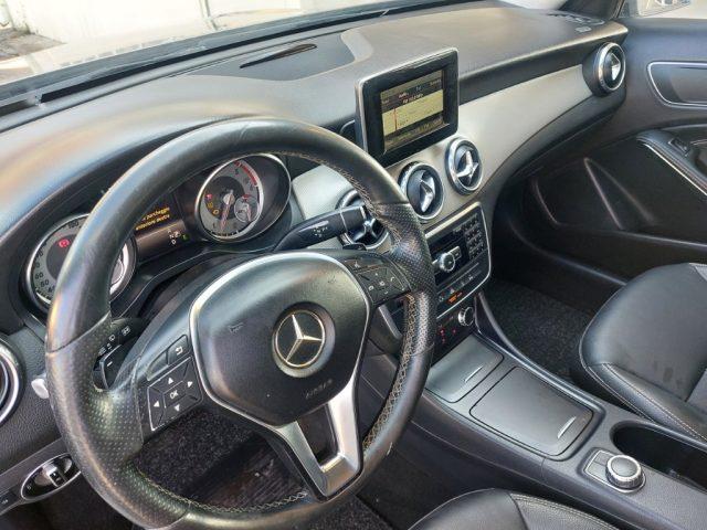 MERCEDES-BENZ GLA 200 d Automatic Sport Navig Misto pelle Retroc.Sensori