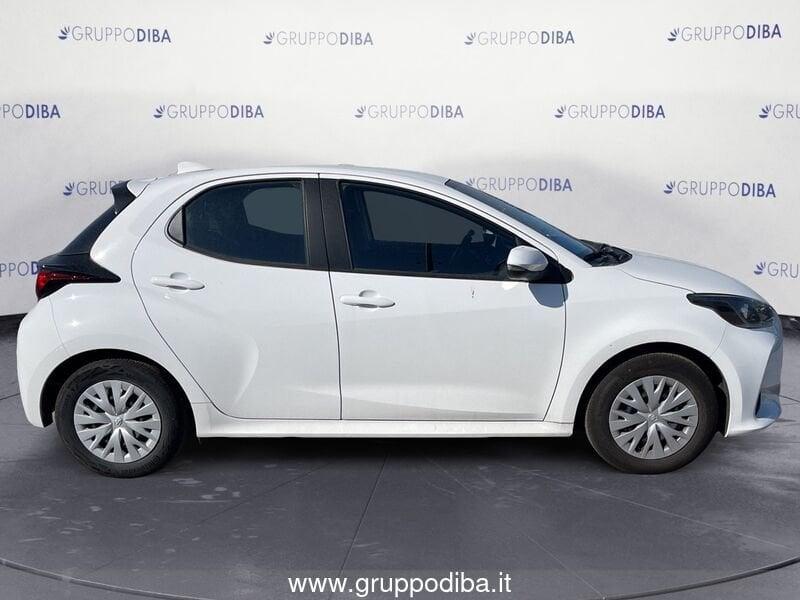 Toyota Yaris IV 2020 1.5h Active