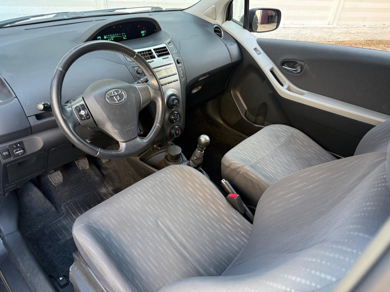 Toyota Yaris 1.3 3 porte Sol