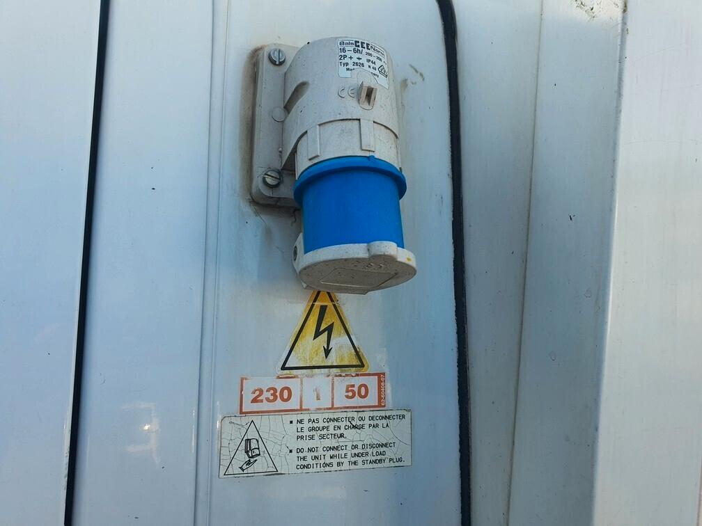 Opel Vivaro 2.0 CDTI FRIGO NO ATP USO NEGOZIO